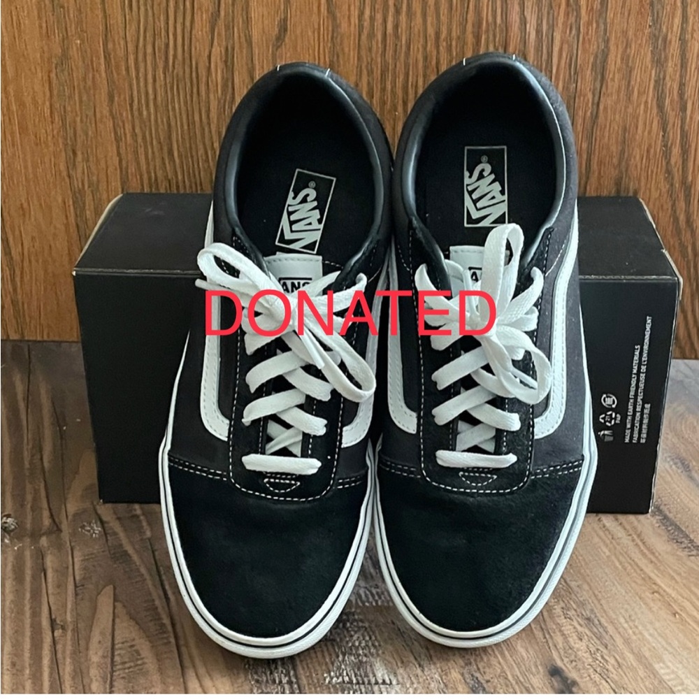 Vans black suede. Worn twice. Look new.